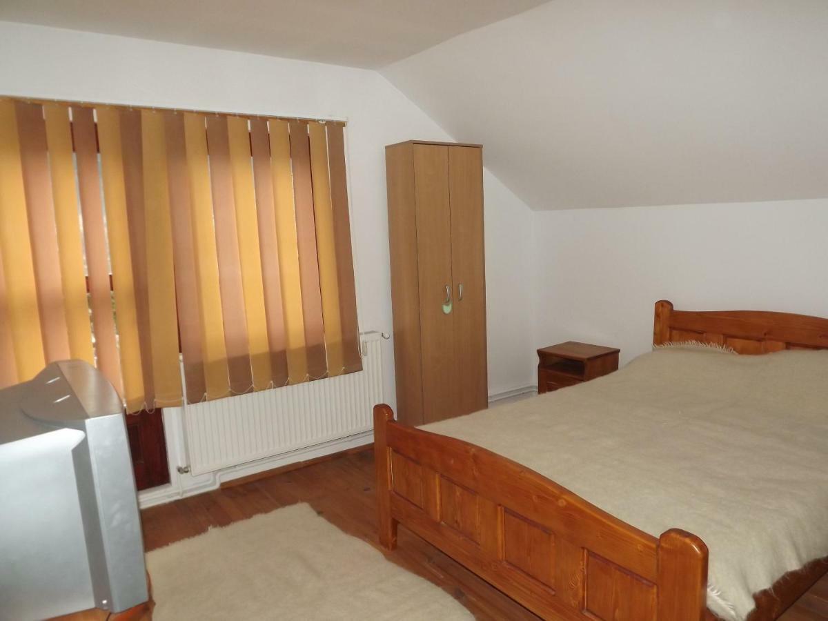 Casa Magnolia 호텔 Tulgheş 객실 사진